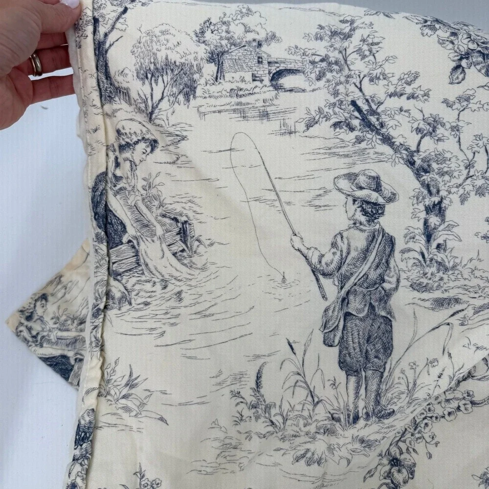 Toile de Jouy fabric/curtain panel appro 38